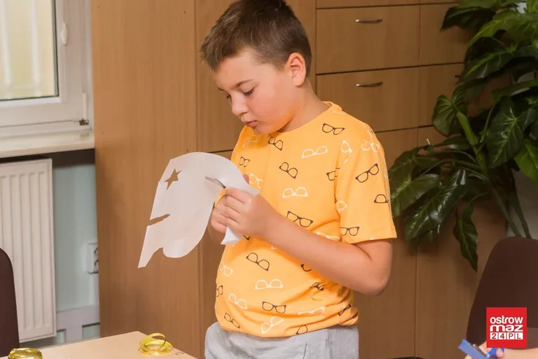 Projektowali maski w MDK (zdjęcia)