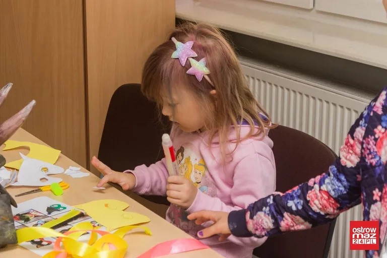 Projektowali maski w MDK (zdjęcia)
