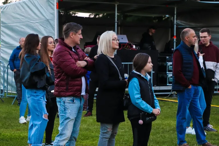 Pierwszy dzień Dni Ostrowi przyciągnął tłumy. Kizo dał największy koncert (zdjęcia)