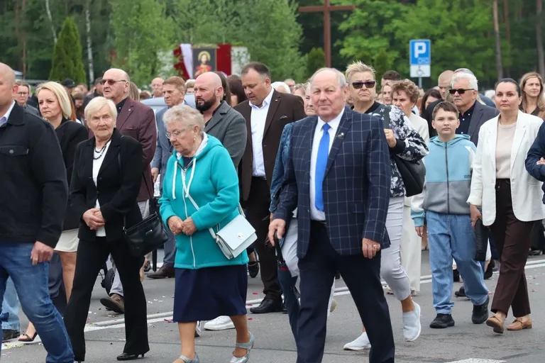 Procesja Bożego Ciała w parafii pw. Opatrzności Bożej (zdjęcia)