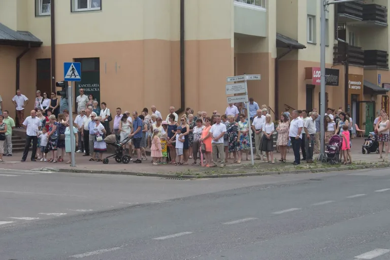 Procesje Bożego Ciała przeszły ulicami miasta (zdjęcia, wideo)