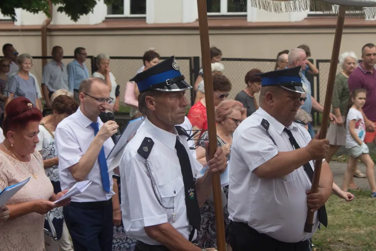 Procesje Bożego Ciała przeszły ulicami miasta (zdjęcia, wideo)