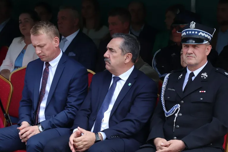 OSP Szulborze Koty świętuje stulecie. Strażacy zostali uhonorowani (zdjęcia, wideo)
