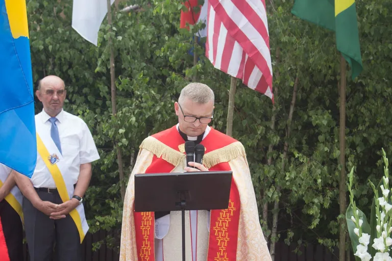 Procesje Bożego Ciała przeszły ulicami miasta (zdjęcia, wideo)