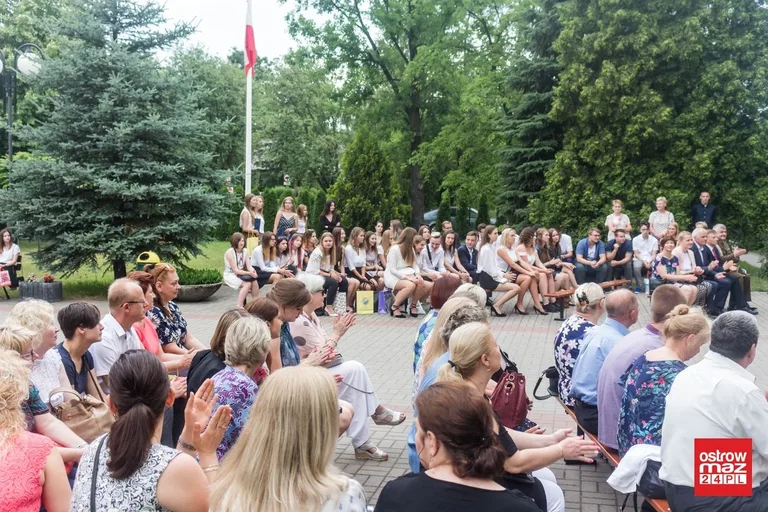 Uczniowie "Rubinka" rozpoczęli wakacje (zdjęcia)