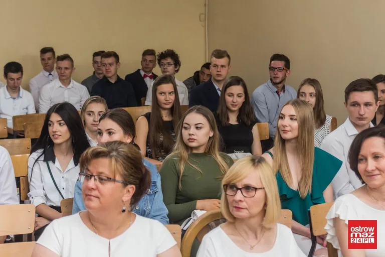 Uczniowie "Ekonomika" zakończyli rok szkolny (zdjęcia)