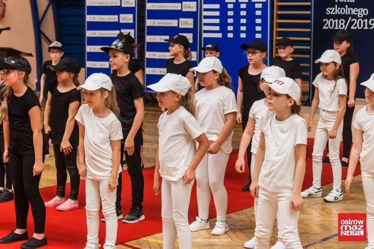 Powiatowe podsumowanie sportowego roku szkolnego (zdjęcia, wideo)