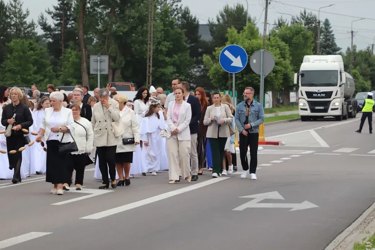 Procesja Bożego Ciała w parafii pw. Opatrzności Bożej (zdjęcia)