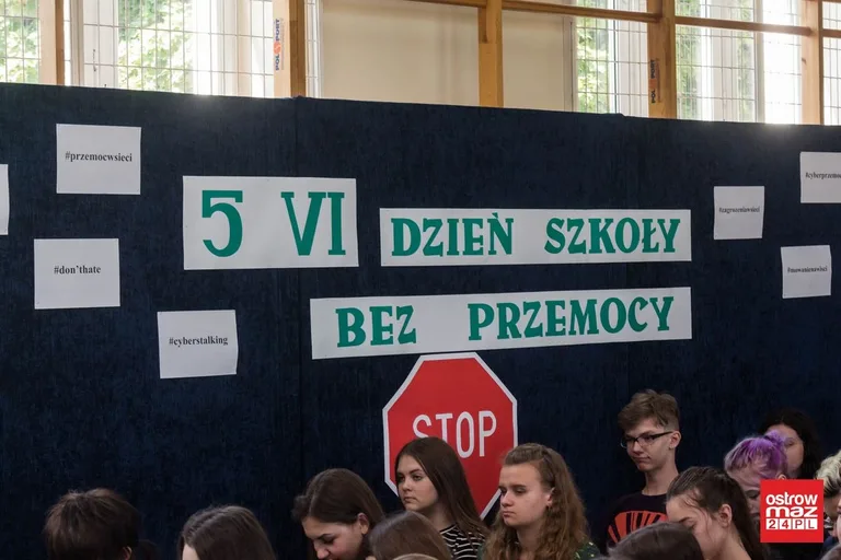 Dzień szkoły bez przemocy w Koperniczku (zdjęcia, wideo)