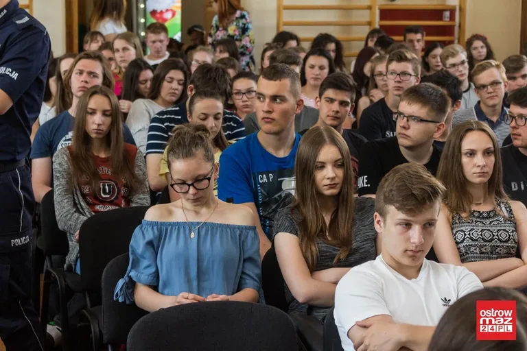 Dzień szkoły bez przemocy w Koperniczku (zdjęcia, wideo)