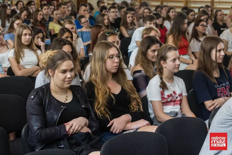 Dzień szkoły bez przemocy w Koperniczku (zdjęcia, wideo)