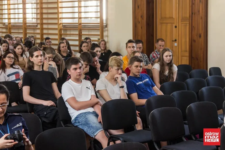 Dzień szkoły bez przemocy w Koperniczku (zdjęcia, wideo)