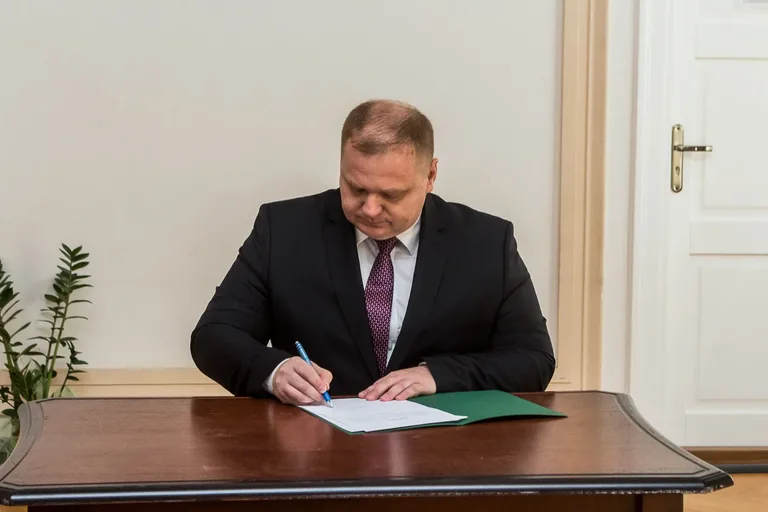 Krzysztof Gołębiewski nowym komendantem Straży Miejskiej (zdjęcia)