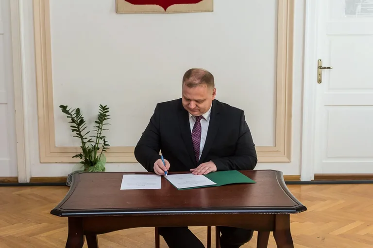 Krzysztof Gołębiewski nowym komendantem Straży Miejskiej (zdjęcia)