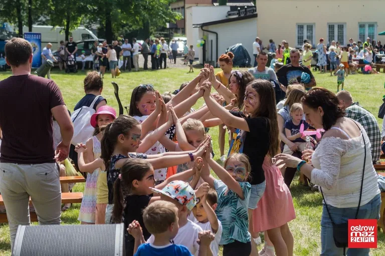 Parafialny festyn rodzinny (zdjęcia, wideo)