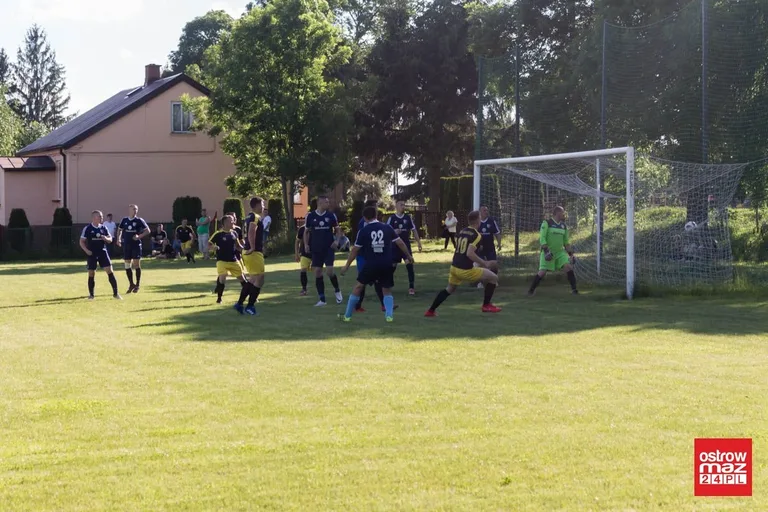 Derby powiatu ostrowskiego dla GKS Andrzejewo (zdjęcia, wideo)