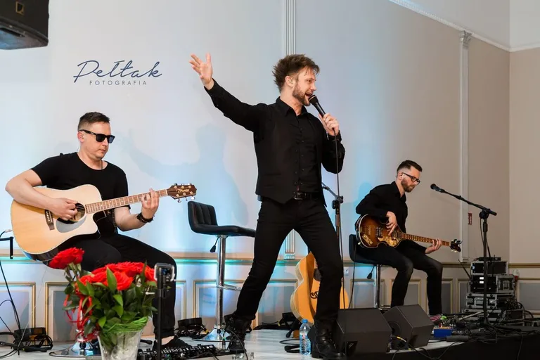 Magiczny głos zaczarował ostrowian. Grzegorz Wilk w Ostrowi Mazowieckiej (zdjęcia, wideo)