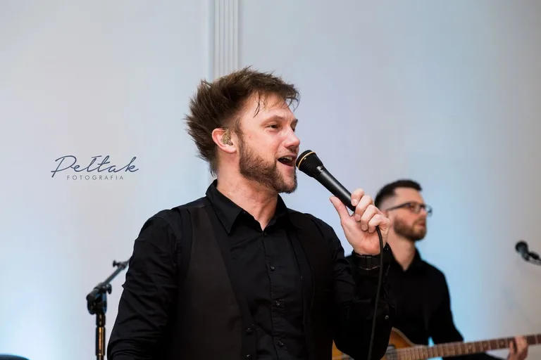 Magiczny głos zaczarował ostrowian. Grzegorz Wilk w Ostrowi Mazowieckiej (zdjęcia, wideo)