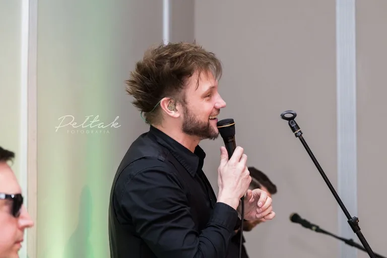 Magiczny głos zaczarował ostrowian. Grzegorz Wilk w Ostrowi Mazowieckiej (zdjęcia, wideo)