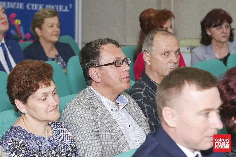 Ponad 4,6 mln zł na drogi dojazdowe do gruntów rolnych (zdjęcia)