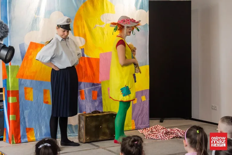"Nadchodzi Pippi" - spektakl interaktywny dla dzieci (zdjęcia, wideo)