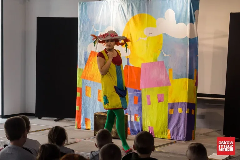"Nadchodzi Pippi" - spektakl interaktywny dla dzieci (zdjęcia, wideo)