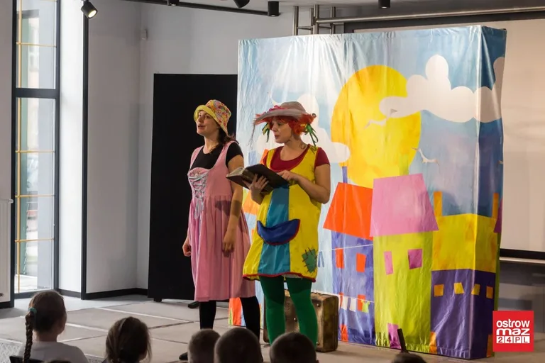 "Nadchodzi Pippi" - spektakl interaktywny dla dzieci (zdjęcia, wideo)