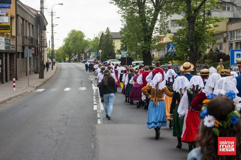 Po raz drugi w historii Ostrów Mazowiecka z modą i folklorem (zdjęcia, wideo)