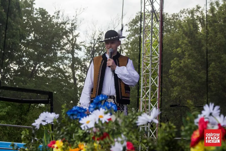 Po raz drugi w historii Ostrów Mazowiecka z modą i folklorem (zdjęcia, wideo)