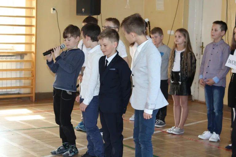 Rocznica uchwalenia Konstytucji 3 Maja w "jedynce" (zdjęcia)