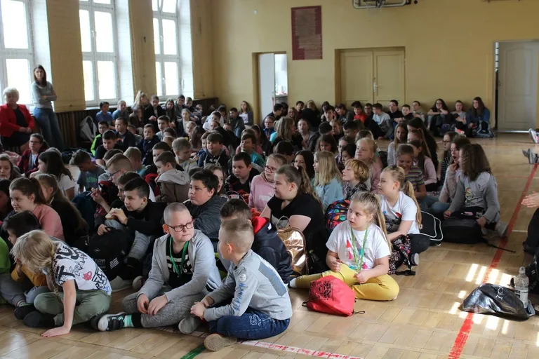 Rocznica uchwalenia Konstytucji 3 Maja w "jedynce" (zdjęcia)