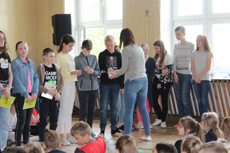 Rocznica uchwalenia Konstytucji 3 Maja w "jedynce" (zdjęcia)