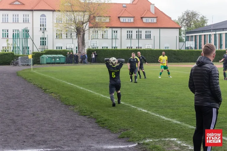 Ostrovia bez punktów przy Warchalskiego (zdjęcia, wideo)