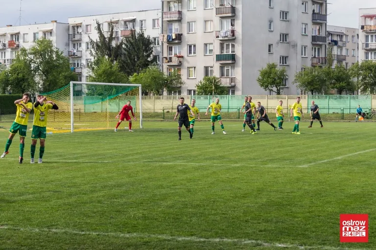 Ostrovia bez punktów przy Warchalskiego (zdjęcia, wideo)