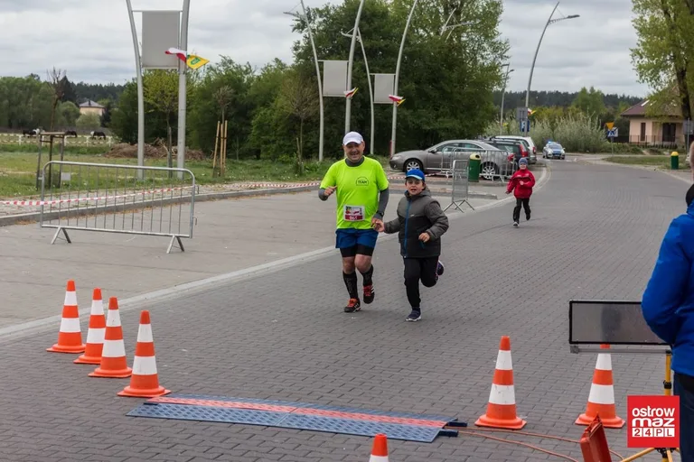 Konstytucyjne bieganie po raz ósmy (zdjęcia, wideo)