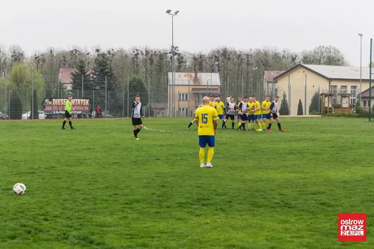 KS Wąsewo podzielił się punktami z Orłem (zdjęcia, wideo)