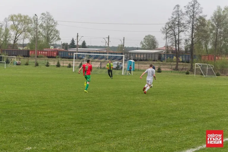 MKS Małkinia lepszy od Poloneza (zdjęcia, wideo)
