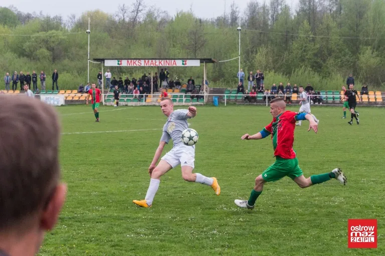 MKS Małkinia lepszy od Poloneza (zdjęcia, wideo)