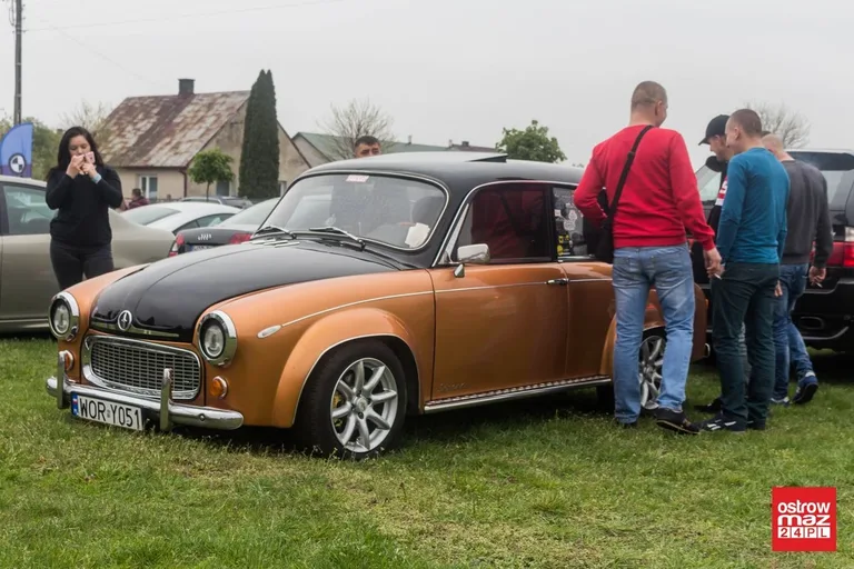 Gratka dla fanów motoryzacji. Piknik z WOR Team (zdjęcia, wideo)