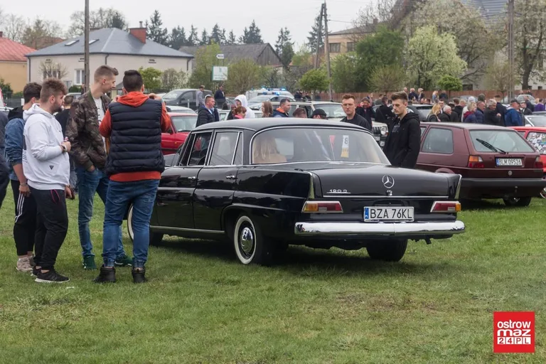 Gratka dla fanów motoryzacji. Piknik z WOR Team (zdjęcia, wideo)