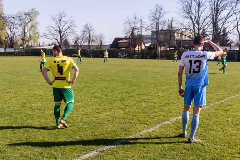 Ostrovia wygrywa na własnym boisku (zdjęcia, wideo)