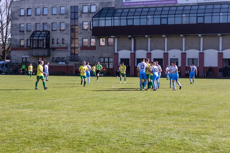 Ostrovia wygrywa na własnym boisku (zdjęcia, wideo)