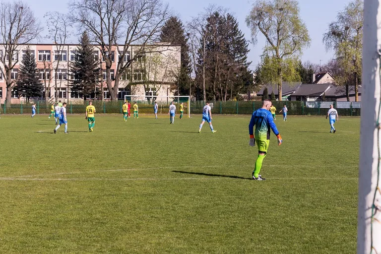 Ostrovia wygrywa na własnym boisku (zdjęcia, wideo)