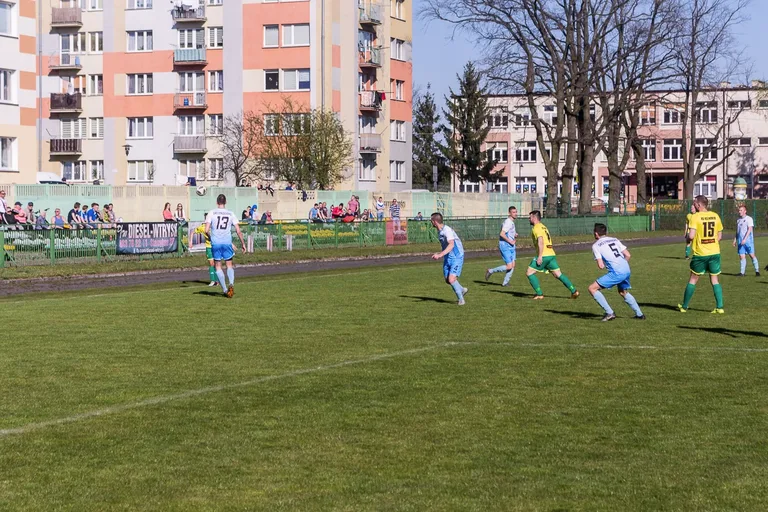Ostrovia wygrywa na własnym boisku (zdjęcia, wideo)