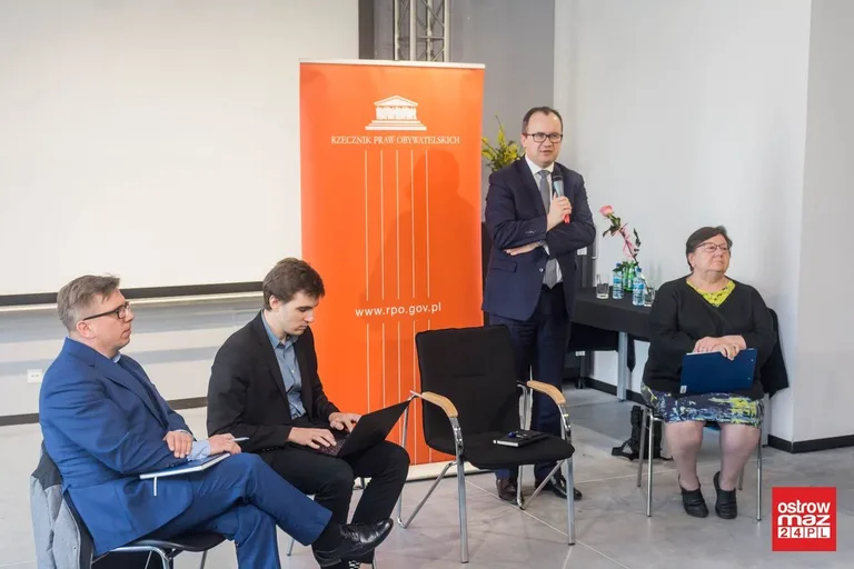 Rzecznik praw obywatelskich w Ostrowi Mazowieckiej (zdjęcia, wideo)