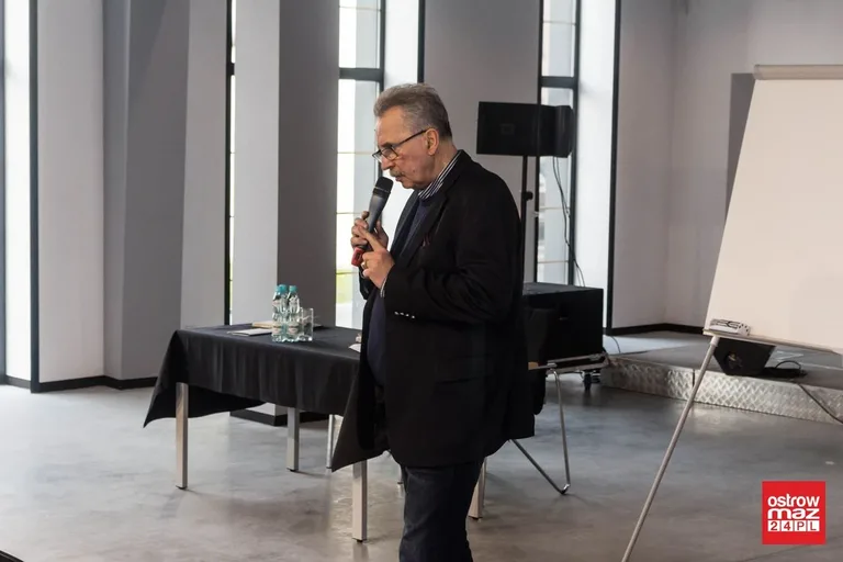 O współczesnej pedagogice w elektrowni (zdjęcia, wideo)
