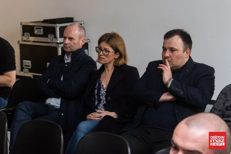 O współczesnej pedagogice w elektrowni (zdjęcia, wideo)