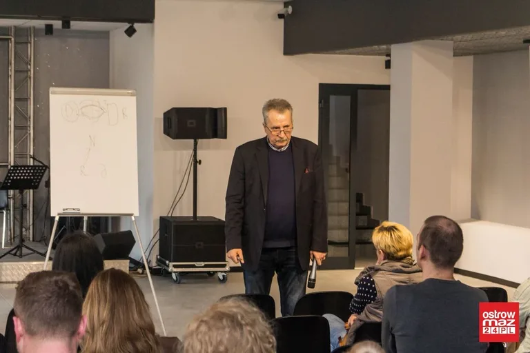 O współczesnej pedagogice w elektrowni (zdjęcia, wideo)