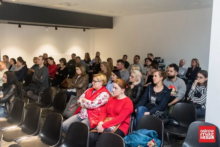 O współczesnej pedagogice w elektrowni (zdjęcia, wideo)