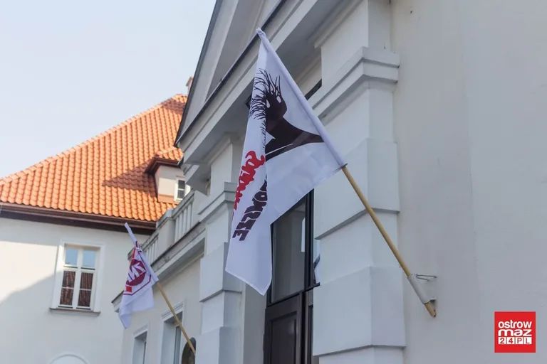 Nauczyciele strajkują. Jak wygląda sytuacja w Ostrowi Mazowieckiej? (zdjęcia)